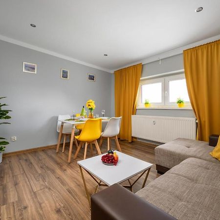 Market Square Corner Apartment Kuznicza By Noclegi Renters Wrocław Kültér fotó